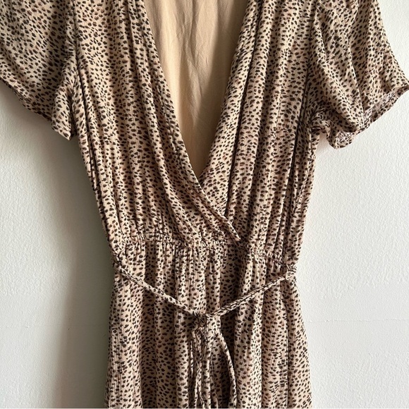 Abercrombie & Fitch Sz MT Cheetah Neutral Wrap Dress - Picture 4 of 12